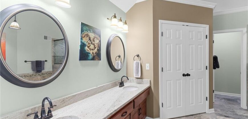 5901 NW Liston Court, Kansas City, MO 64151