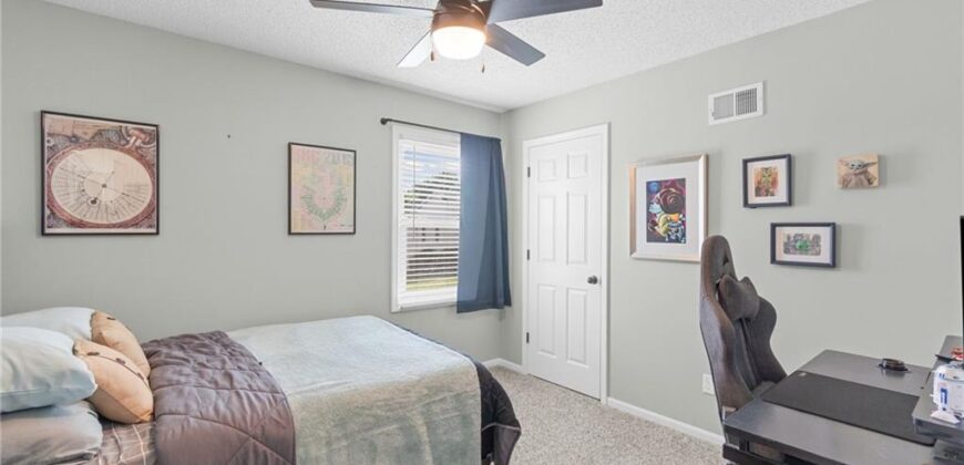 5901 NW Liston Court, Kansas City, MO 64151