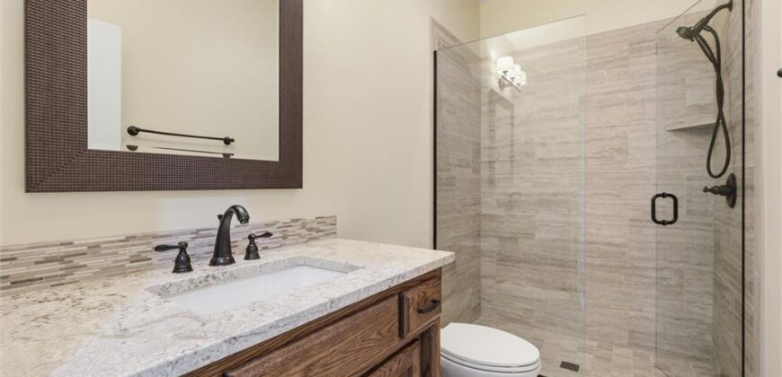 8430 N Donnelly Court, Kansas City, MO 64157