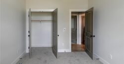 6400 NW 98th Street, Kansas City, MO 64153