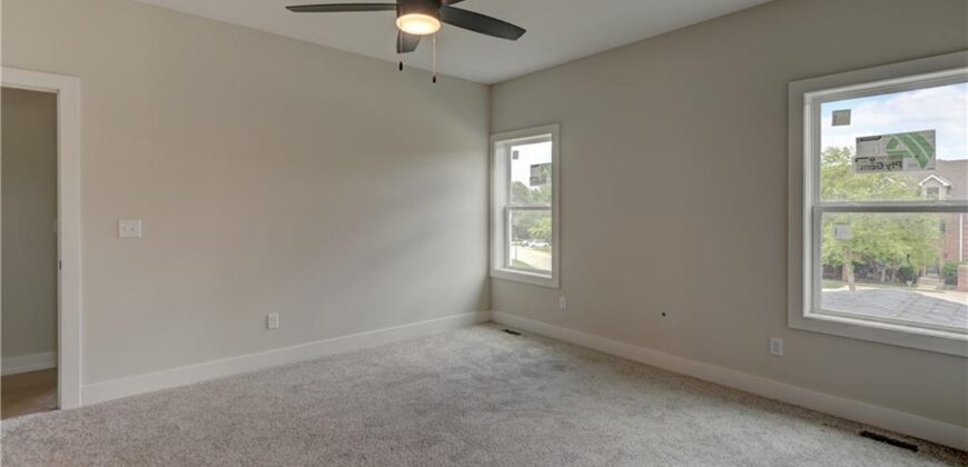 6400 NW 98th Street, Kansas City, MO 64153