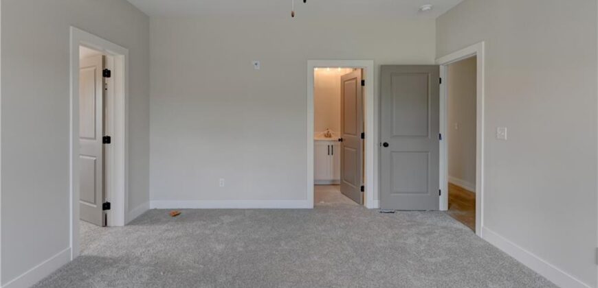 6400 NW 98th Street, Kansas City, MO 64153