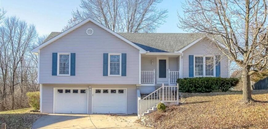 6215 NW 65th Street, Kansas City, MO 64151