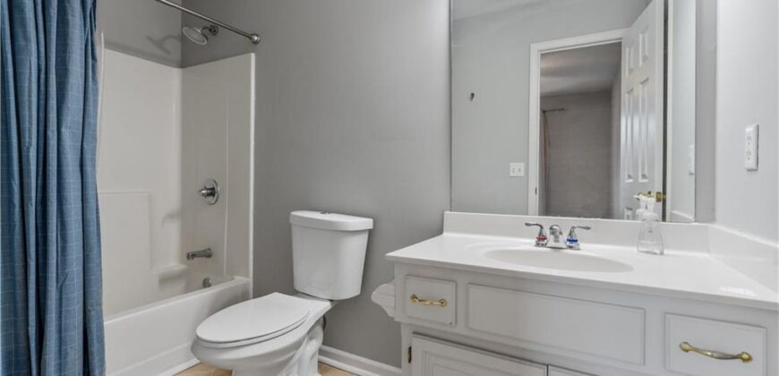 15750 Timber Park Court, Platte City, MO 64079
