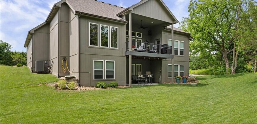 4913 NW 70th Terrace, Kansas City, MO 64151