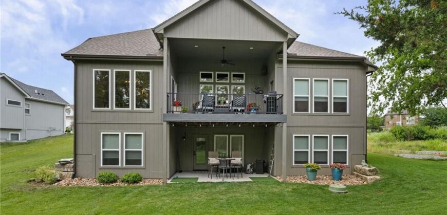 4913 NW 70th Terrace, Kansas City, MO 64151