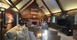 1144 Camelot Drive, Liberty, MO 64068