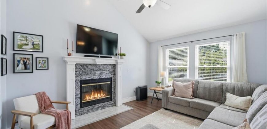 11215 N Marsh Avenue, Kansas City, MO 64157