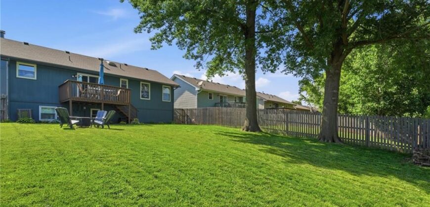 11215 N Marsh Avenue, Kansas City, MO 64157