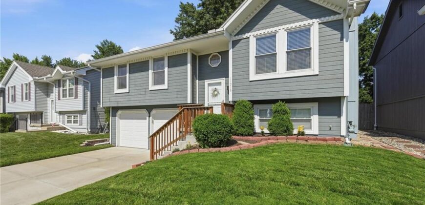 11215 N Marsh Avenue, Kansas City, MO 64157