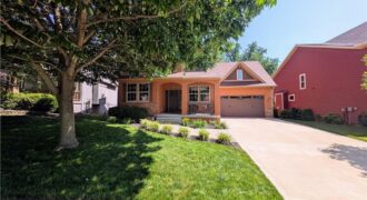 321 Creekwood Drive, Liberty, MO 64068