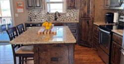 1212 Viola Street, Smithville, MO 64089