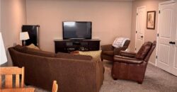 1212 Viola Street, Smithville, MO 64089