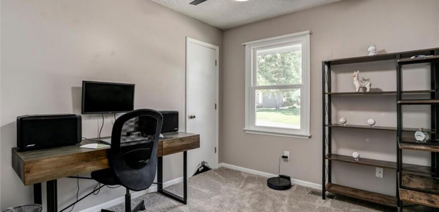 7021 NW Wheaton Avenue, Kansas City, MO 64152