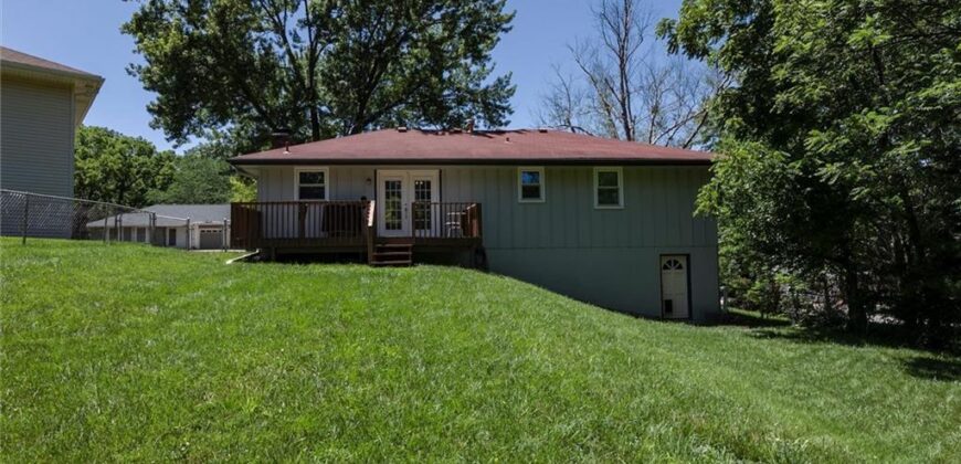 7021 NW Wheaton Avenue, Kansas City, MO 64152