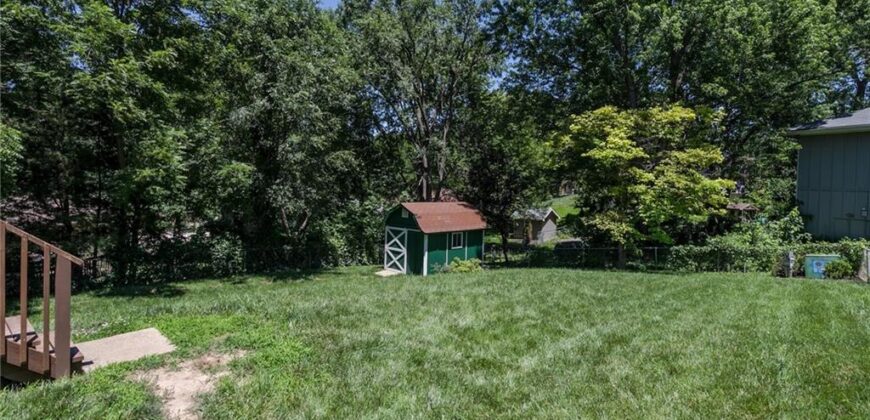 7021 NW Wheaton Avenue, Kansas City, MO 64152