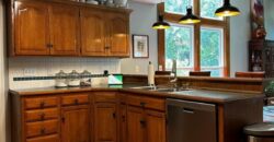 606 Harborview Drive, Smithville, MO 64089