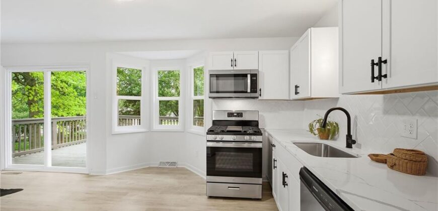 1530 NW 67TH Street, Kansas City, MO 64118