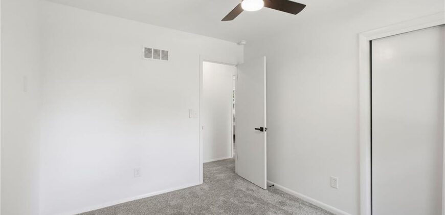 1530 NW 67TH Street, Kansas City, MO 64118