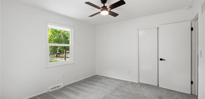 1530 NW 67TH Street, Kansas City, MO 64118