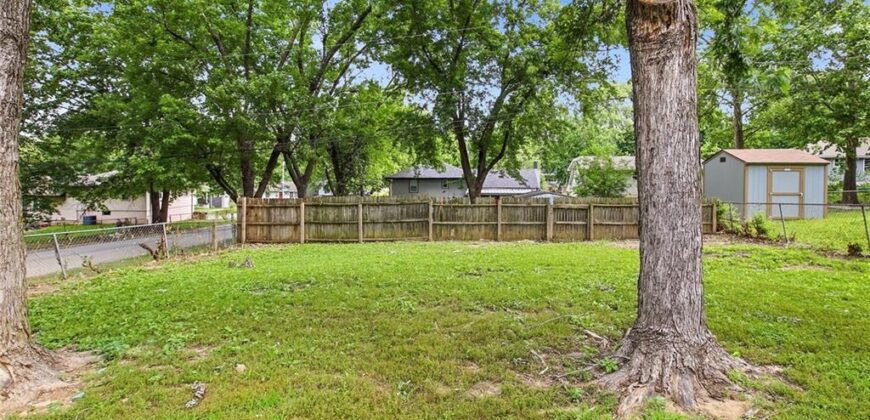 1530 NW 67TH Street, Kansas City, MO 64118