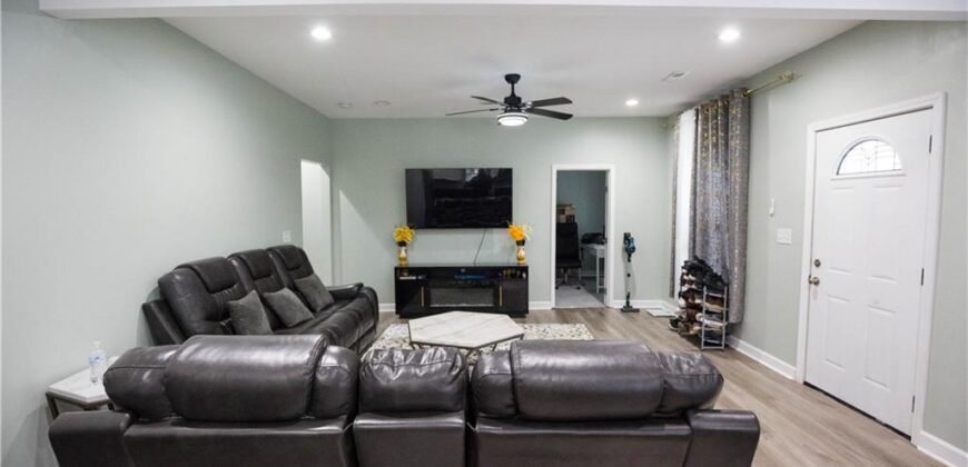 4540 NE 38th Street, Kansas City, MO 64117