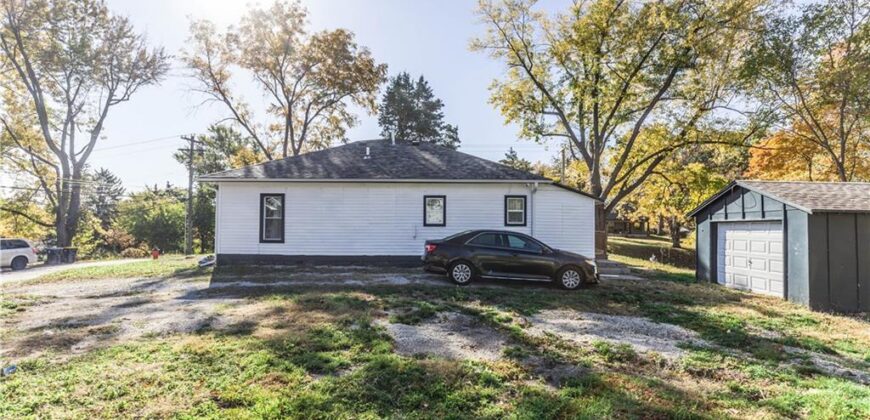 4540 NE 38th Street, Kansas City, MO 64117