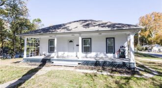 4540 NE 38th Street, Kansas City, MO 64117