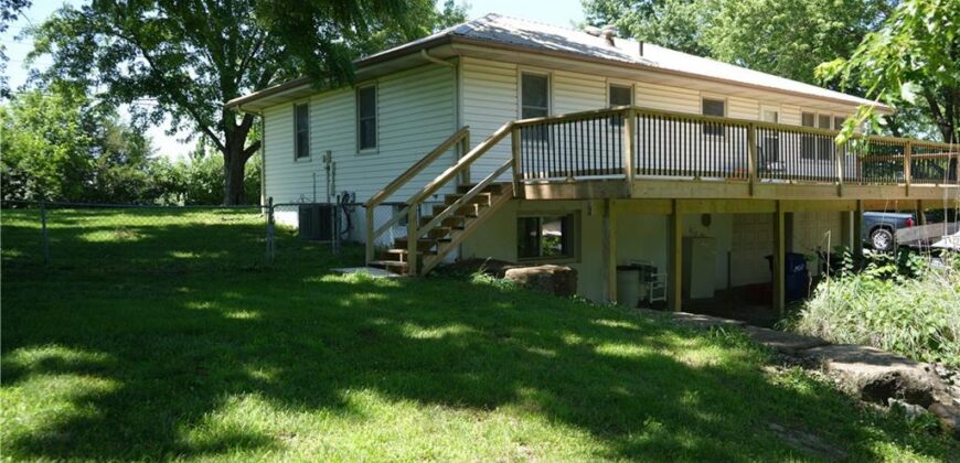 14701 Tillman Road, Smithville, MO 64089