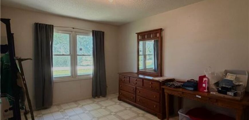 14701 Tillman Road, Smithville, MO 64089