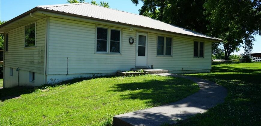 14701 Tillman Road, Smithville, MO 64089