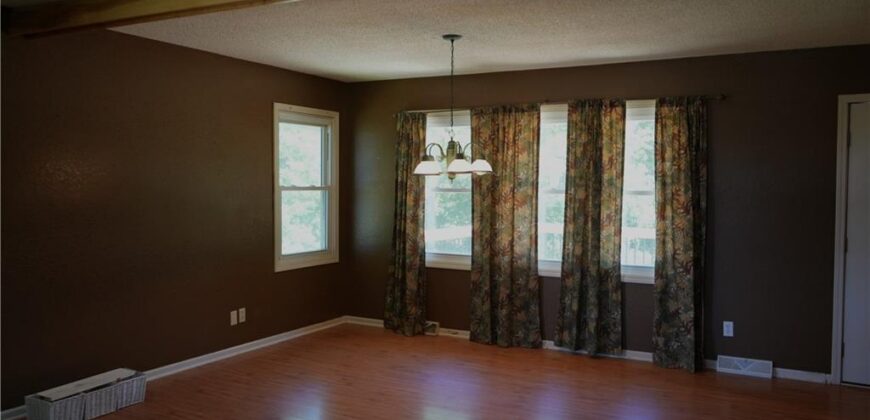 14701 Tillman Road, Smithville, MO 64089