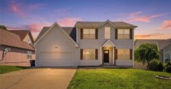 8547 N Robinhood Avenue, Kansas City, MO 64154