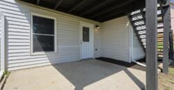8547 N Robinhood Avenue, Kansas City, MO 64154