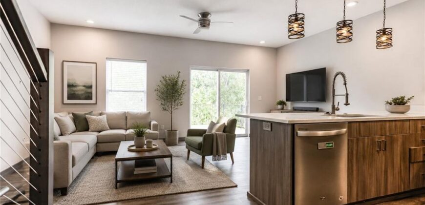 7605 N Mercier Court, Kansas City, MO 64118