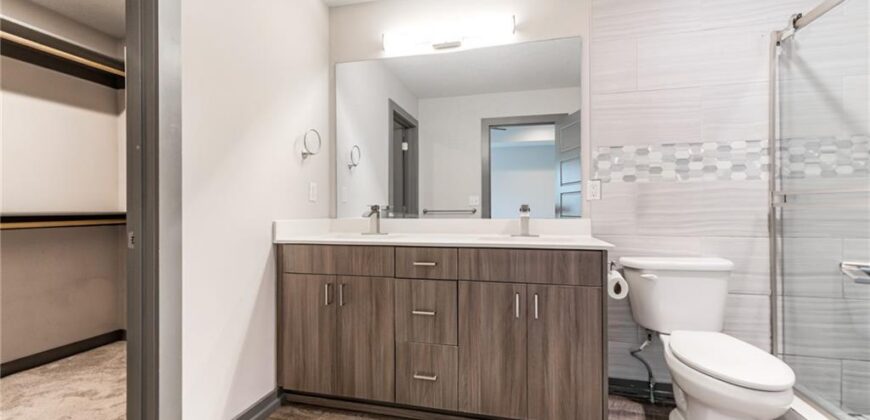 7605 N Mercier Court, Kansas City, MO 64118