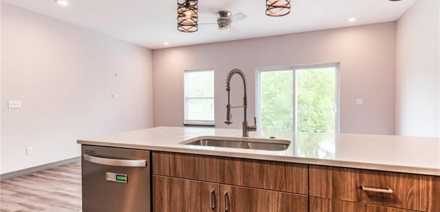 7605 N Mercier Court, Kansas City, MO 64118