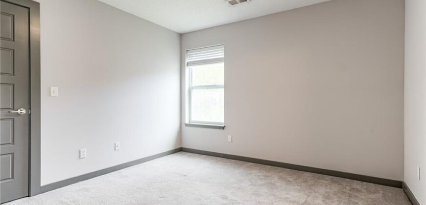7605 N Mercier Court, Kansas City, MO 64118