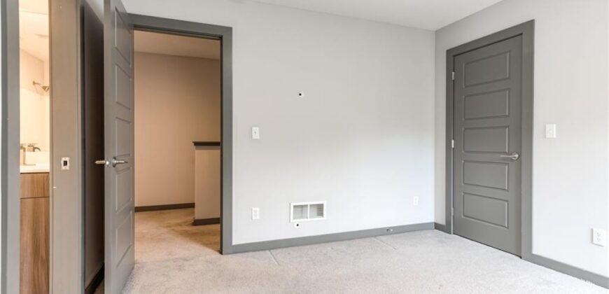 7605 N Mercier Court, Kansas City, MO 64118