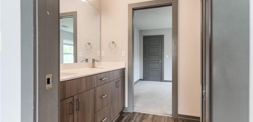 7605 N Mercier Court, Kansas City, MO 64118