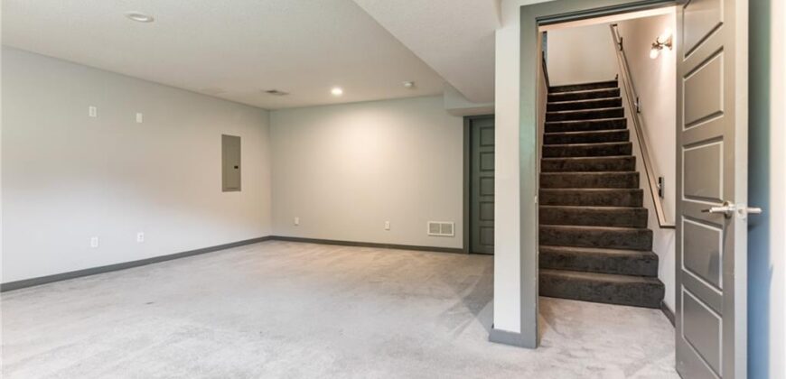 7605 N Mercier Court, Kansas City, MO 64118