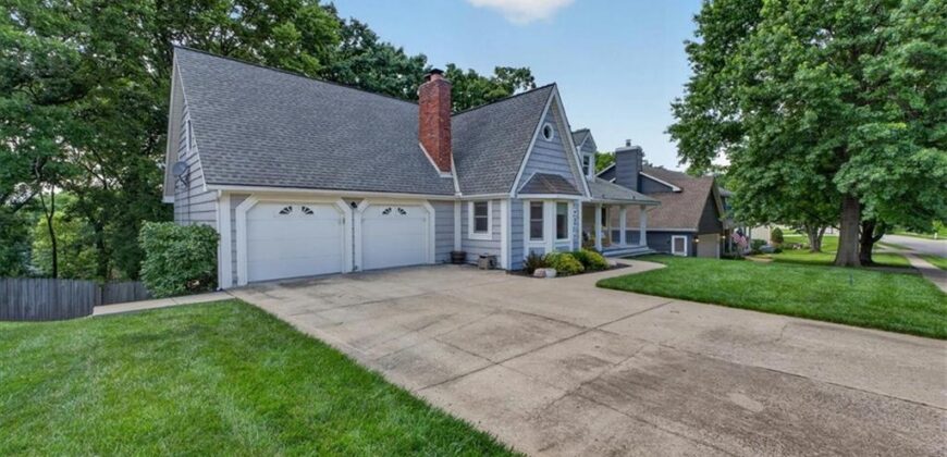 606 Camelot Drive, Liberty, MO 64068