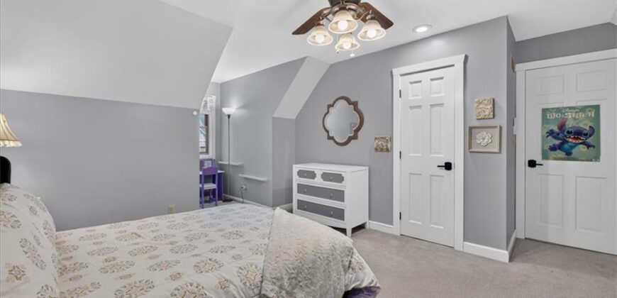 606 Camelot Drive, Liberty, MO 64068