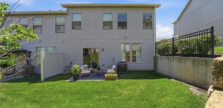7370 Griffey Street, Parkville, MO 64152
