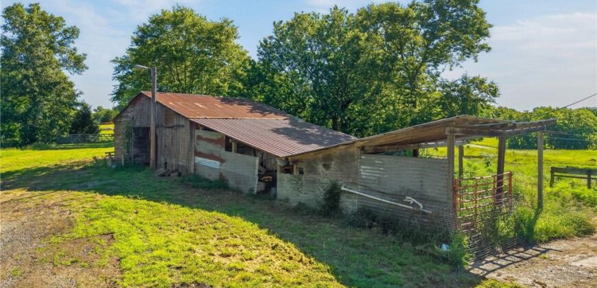 13424 Henson Road, Holt, MO 64048