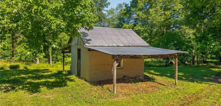 13424 Henson Road, Holt, MO 64048