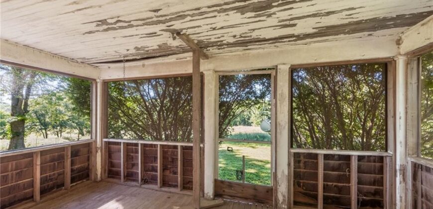 13424 Henson Road, Holt, MO 64048