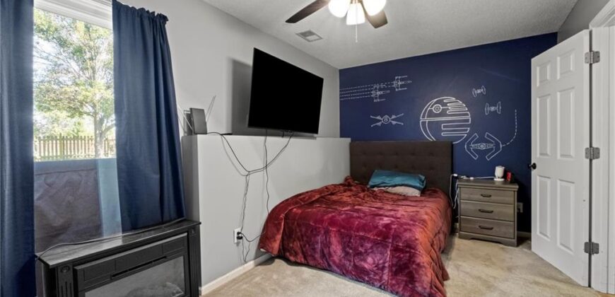 11039 N Ditman Avenue, Kansas City, MO 64157