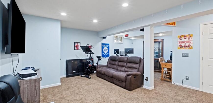 11039 N Ditman Avenue, Kansas City, MO 64157