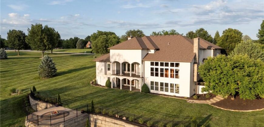 15614 Quail Ridge Drive, Smithville, MO 64089